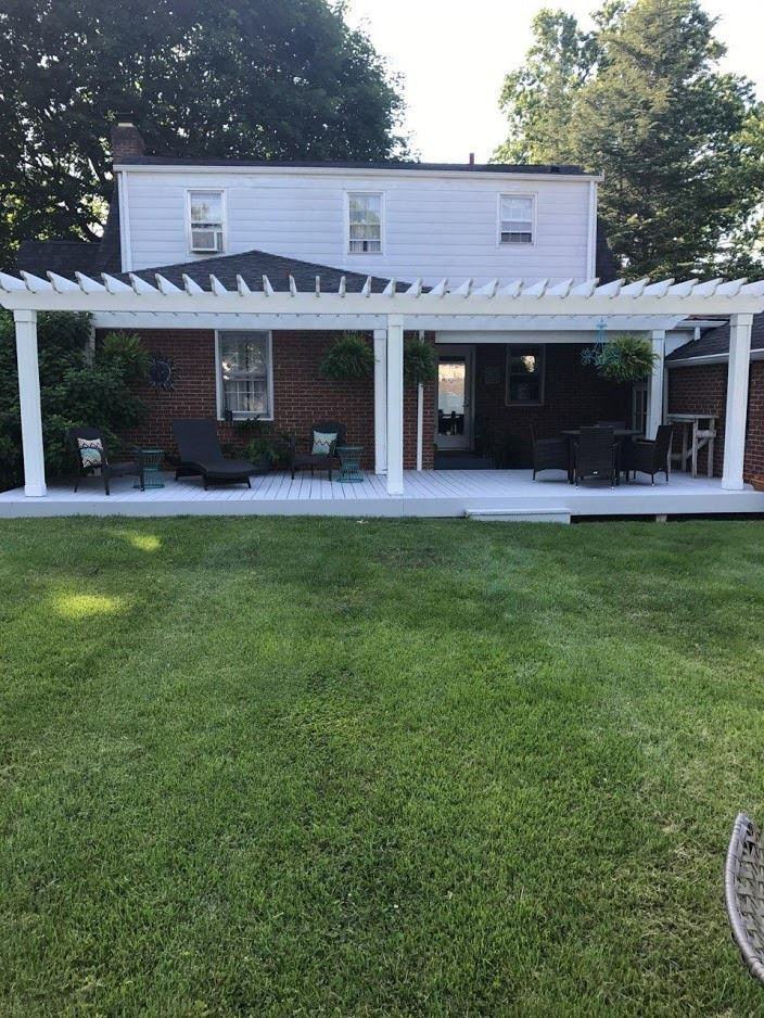 1904 Mimosa Dr - Photo 2 of 13