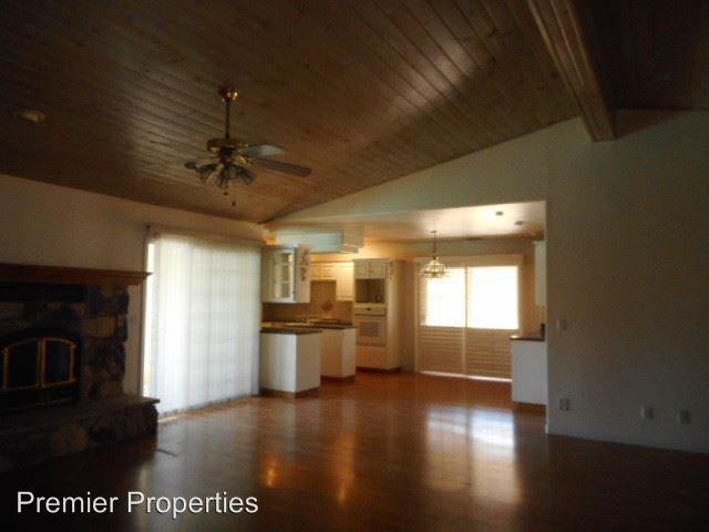 2171 Church Ave - Photo 2 of 19