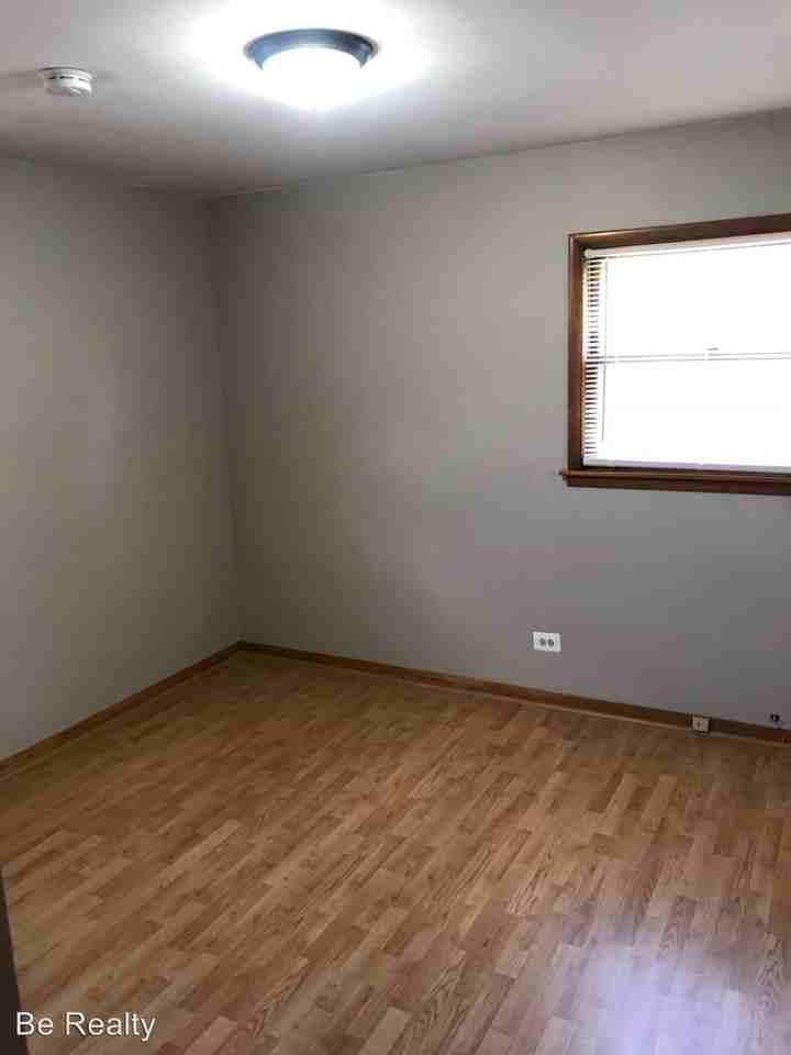 14425 Green St - Photo 2 of 10