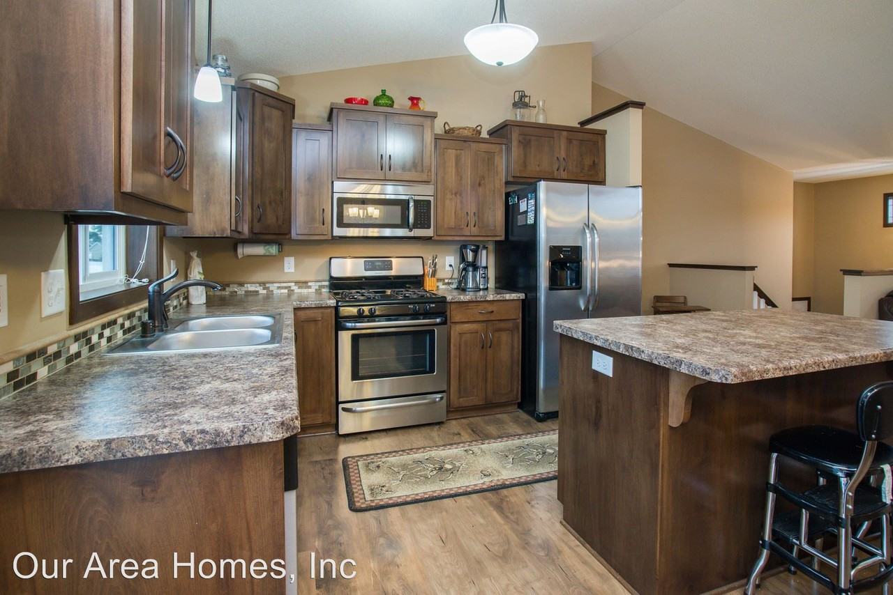 3412 12th Ave N - Photo 3 of 16