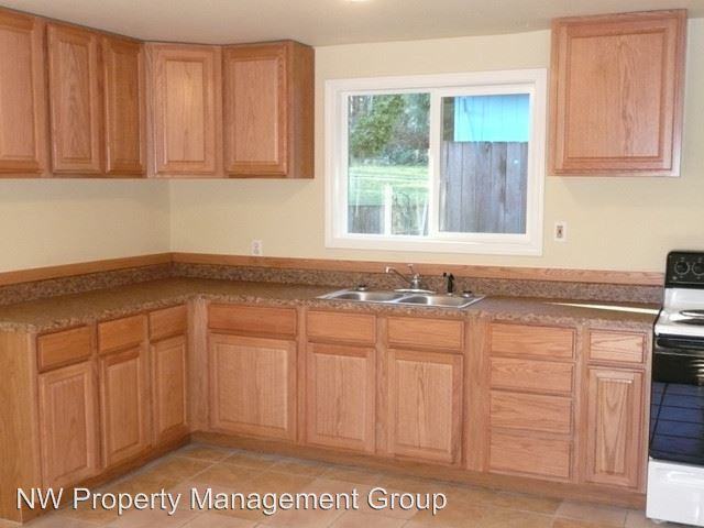 5013 175th St NW - Photo 3 of 5