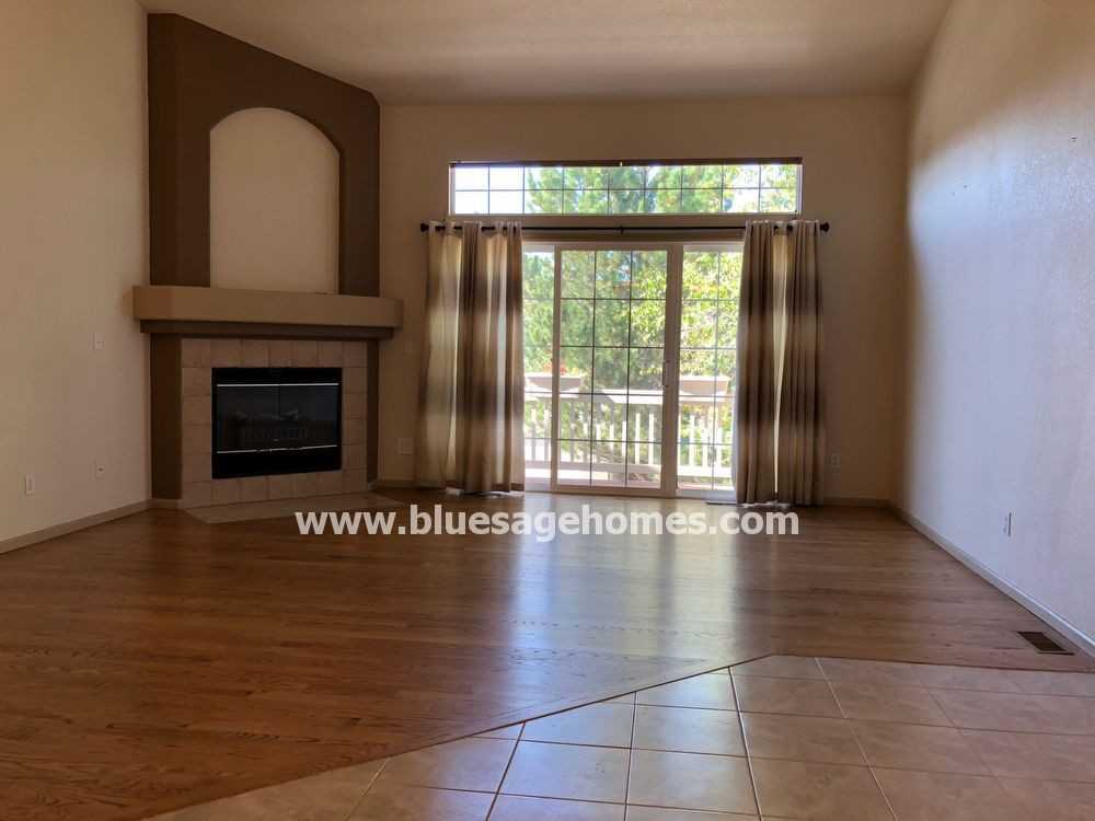 9597 Brentwood Way - Photo 3 of 26