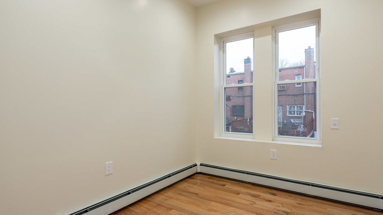 444 Suydam Street #2b