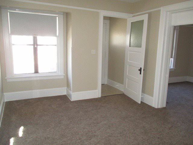 3138 N Holton St - Photo 3 of 8