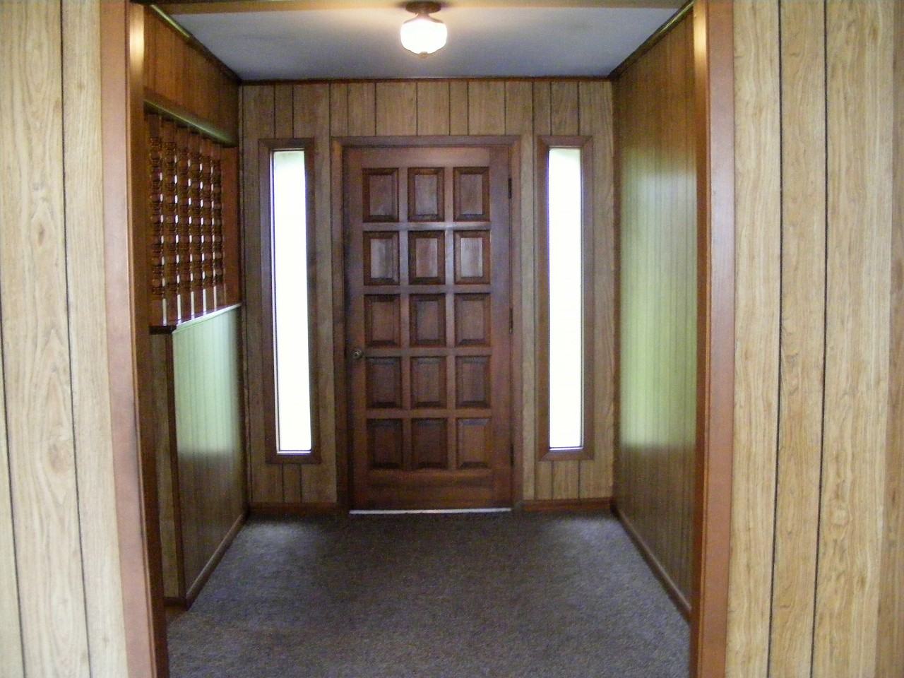 385 New Wehdem Rd - Photo 3 of 15