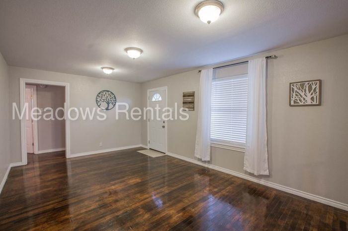 3922 Levi Pkwy - Photo 2 of 27