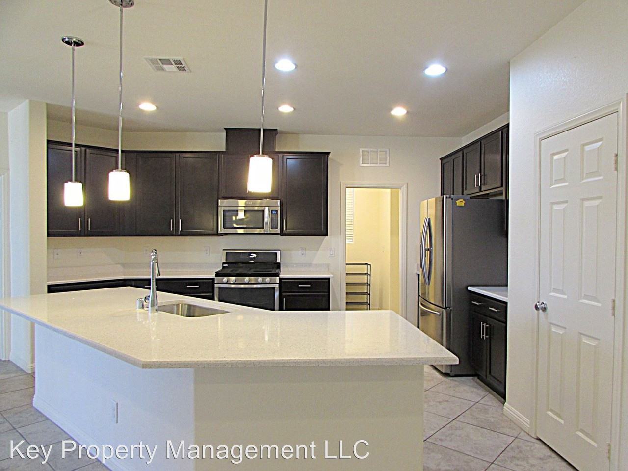12233 Argent Bay Ave - Photo 3 of 19