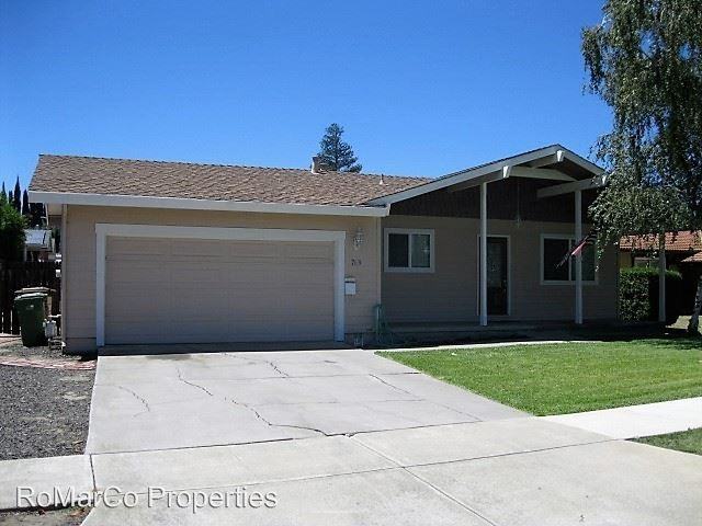 769 Greenleaf Dr - Photo 2 of 7