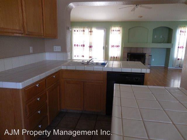 1129 Duck Blind Cir - Photo 2 of 4