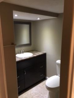 721 West 31st Street - Photo 3 of 19