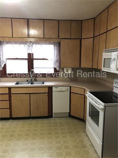 110 E Patterson St - Photo 3 of 7