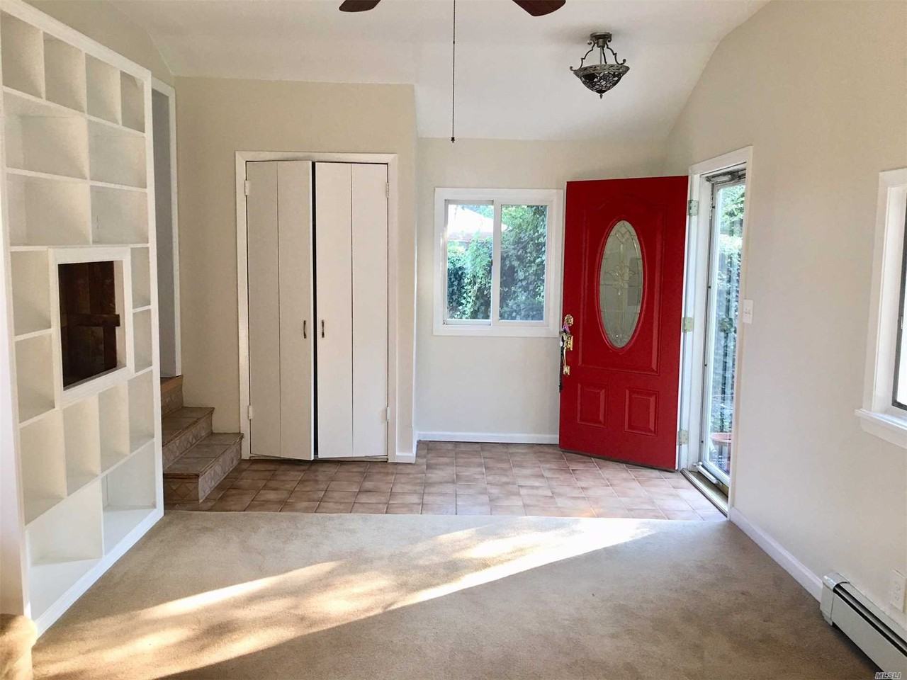 38 Kew Ave - Photo 2 of 10