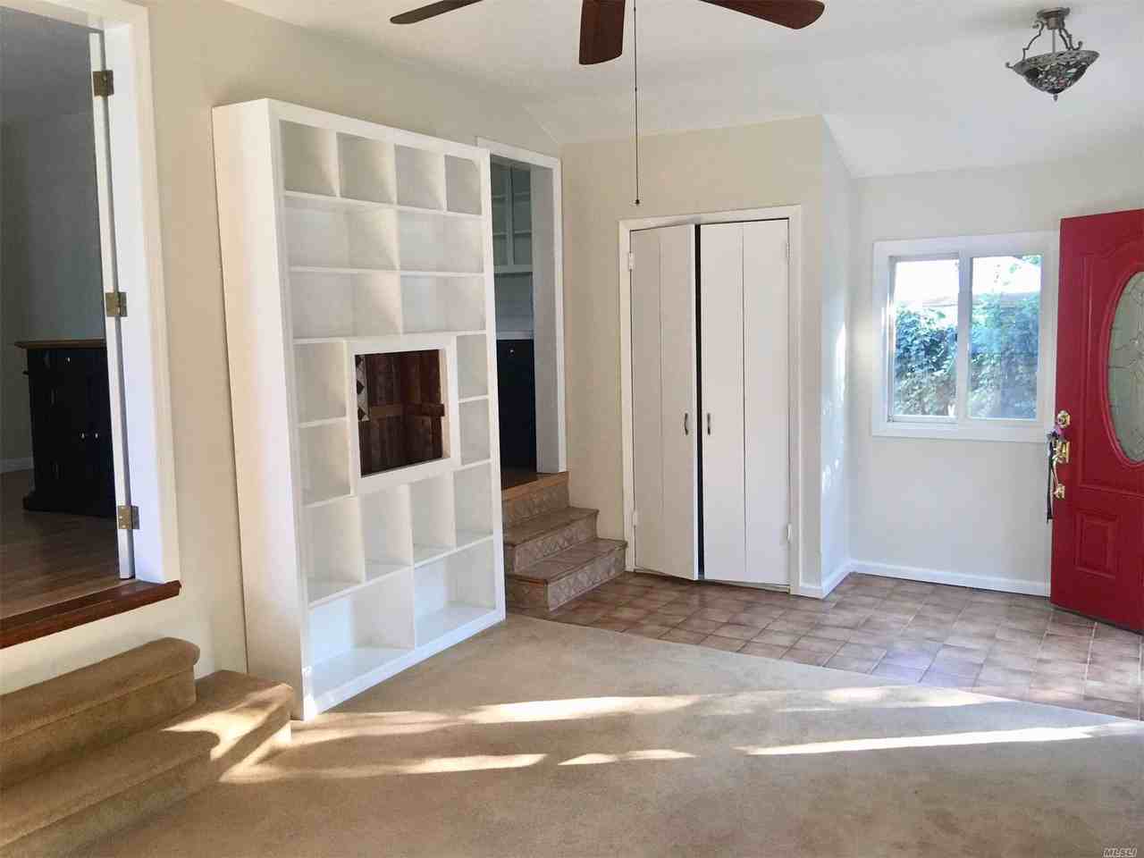 38 Kew Ave - Photo 3 of 10