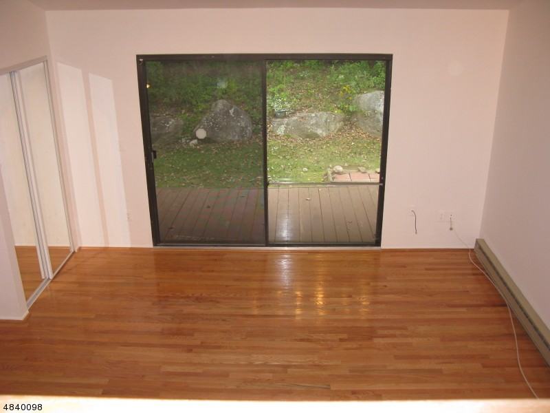 1486 Top Side - Photo 3 of 14