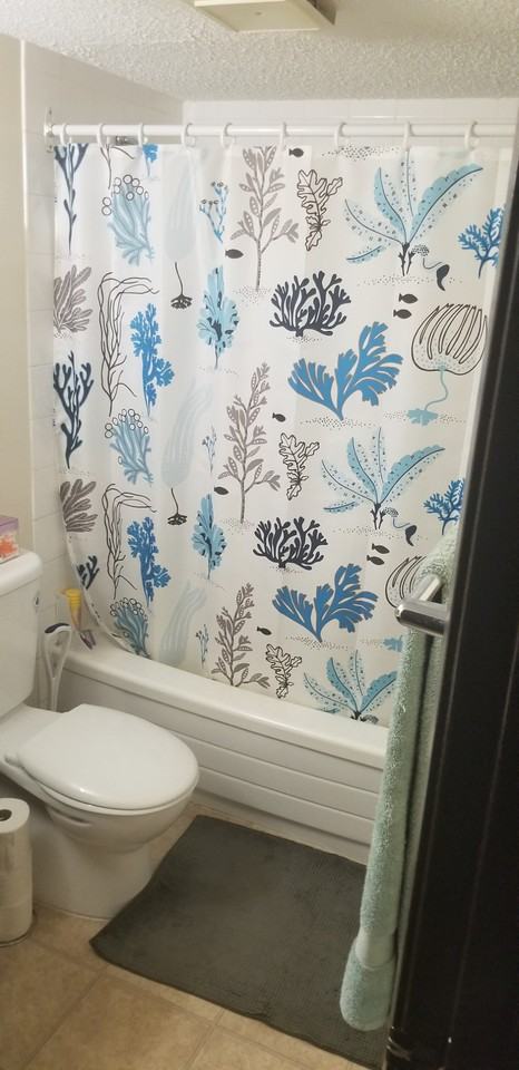 1154 Munroe Avenue - Photo 2 of 7