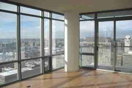 38 Grenville Street #3702