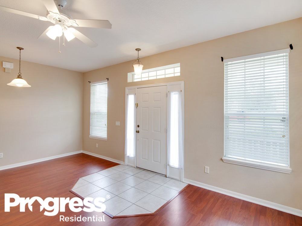 1814 Madison Ivy Cir - Photo 2 of 15