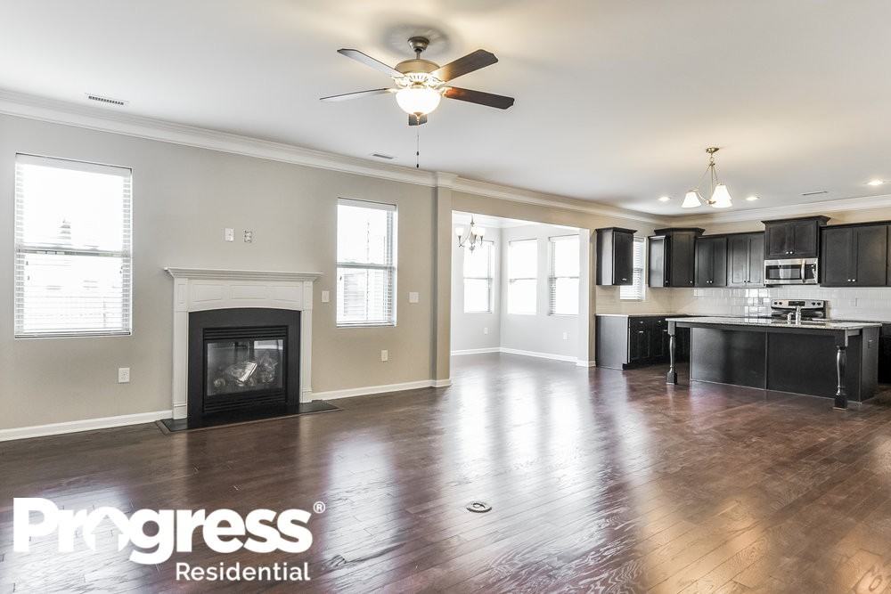 20 Beacon Way - Photo 2 of 15