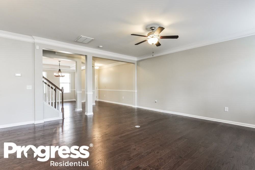 20 Beacon Way - Photo 3 of 15