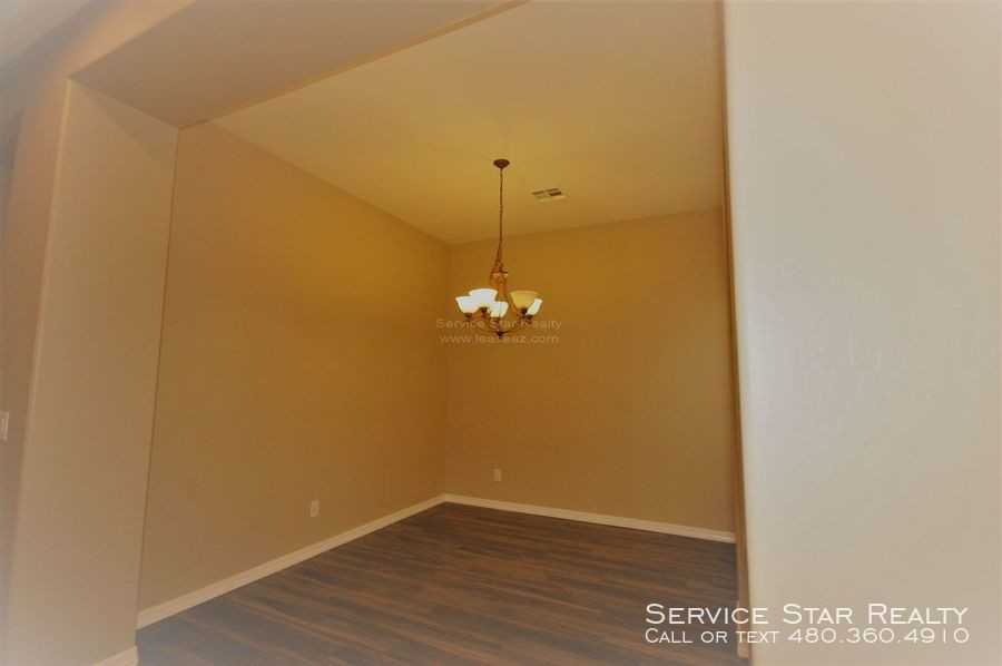 8034 W San Miguel Ave - Photo 3 of 15