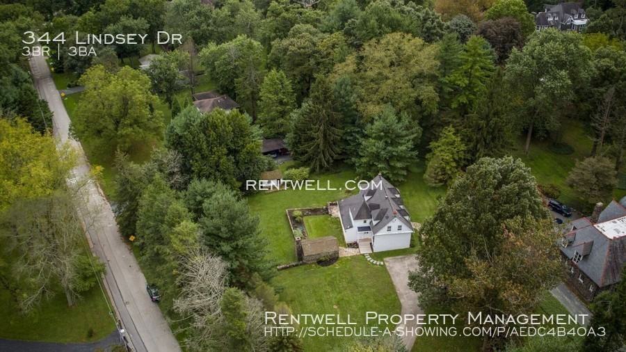 344 Lindsey Dr - Photo 2 of 37