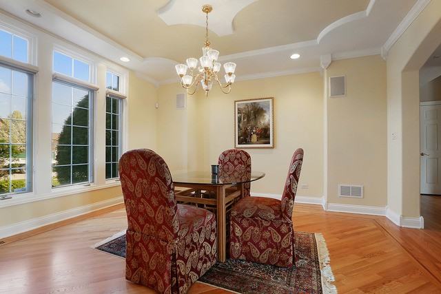 23054 Sun River Dr - Photo 2 of 15