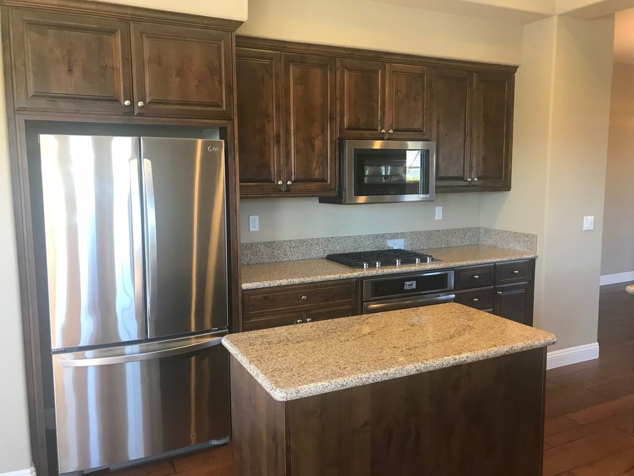 1640 Chianti Ln - Photo 2 of 26