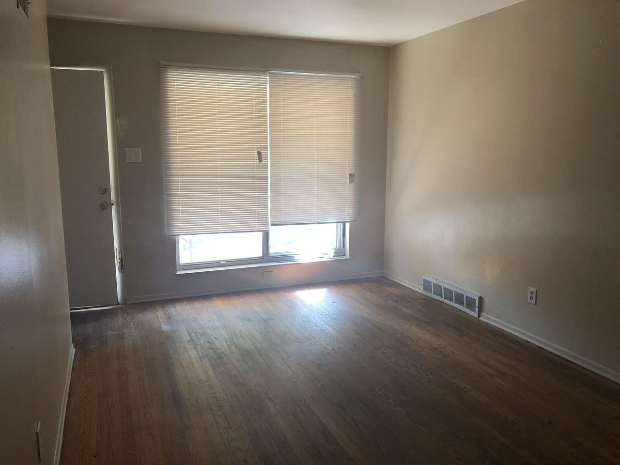 4119 Ammann Ln - Photo 2 of 8