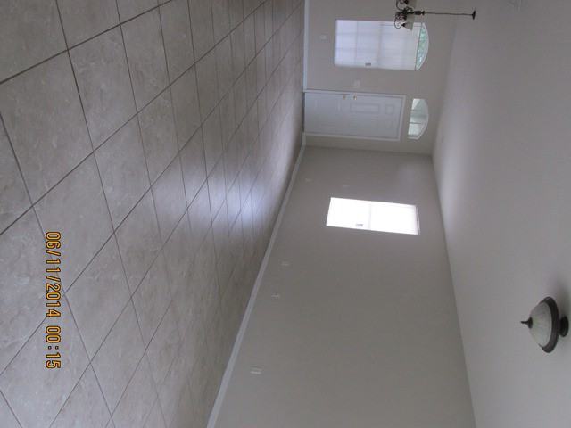 10313 Avelar Ridge Dr - Photo 2 of 14