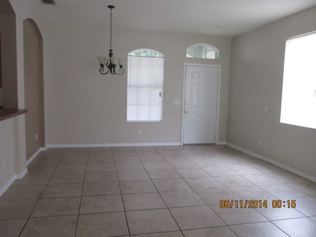 10313 Avelar Ridge Dr - Photo 3 of 14