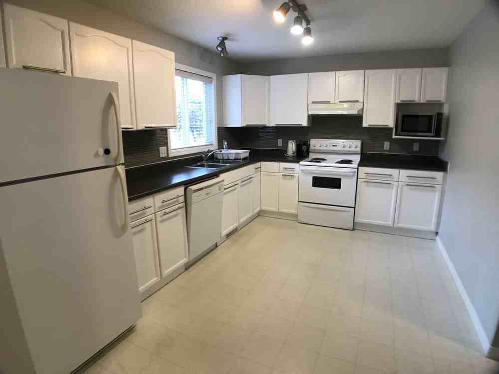 101 27-101 Langevin Rd - Photo 2 of 24