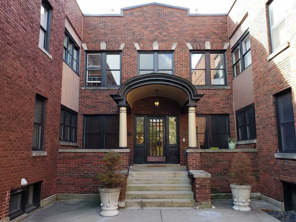 510 Lyon St NE - Photo 3 of 10