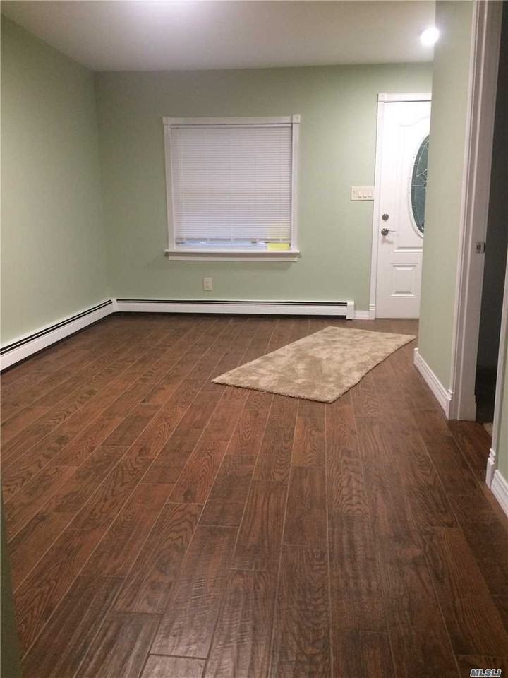11 Rosewood Rd - Photo 3 of 9