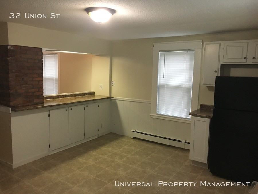 32 Union St - Photo 3 of 13