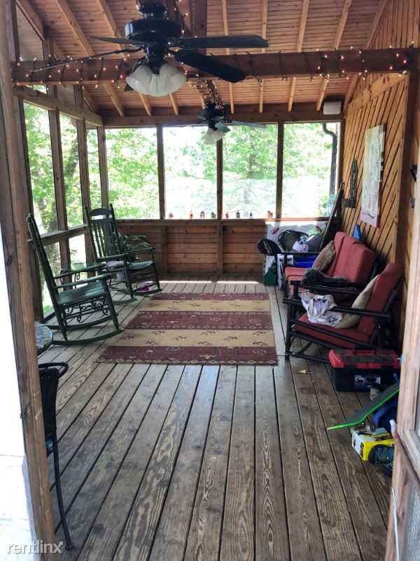 8 Gladstone Rd - Photo 3 of 9