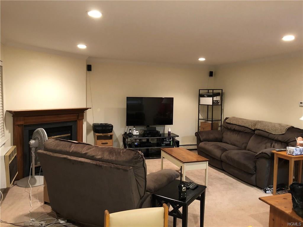 12 Lexington Hills Rd - Photo 3 of 16