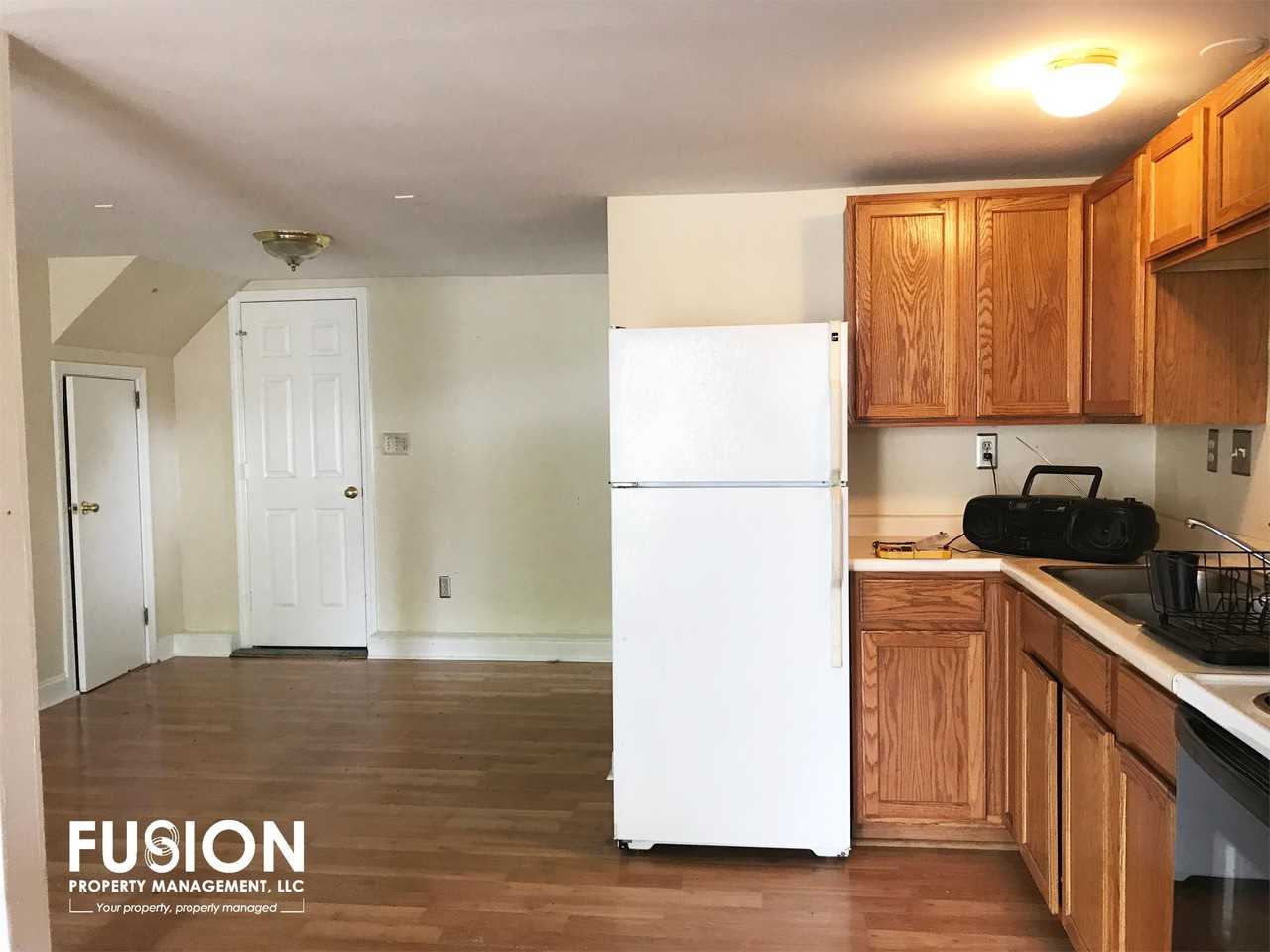 2 Railroad St #14 - Photo 3 of 11