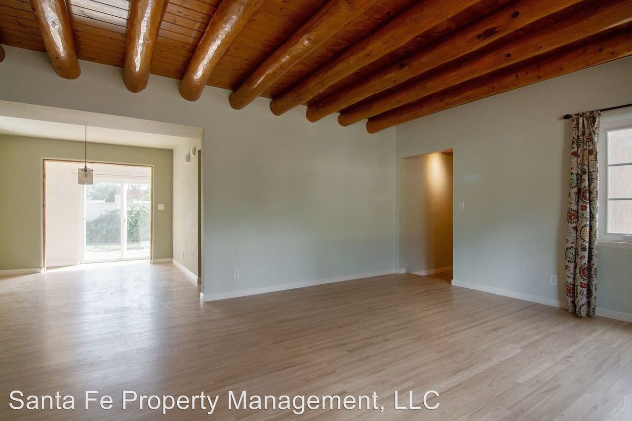 1828 San Felipe Cir - Photo 3 of 29