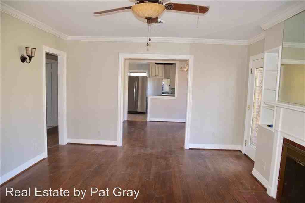 2120 Yucca Ave - Photo 3 of 10