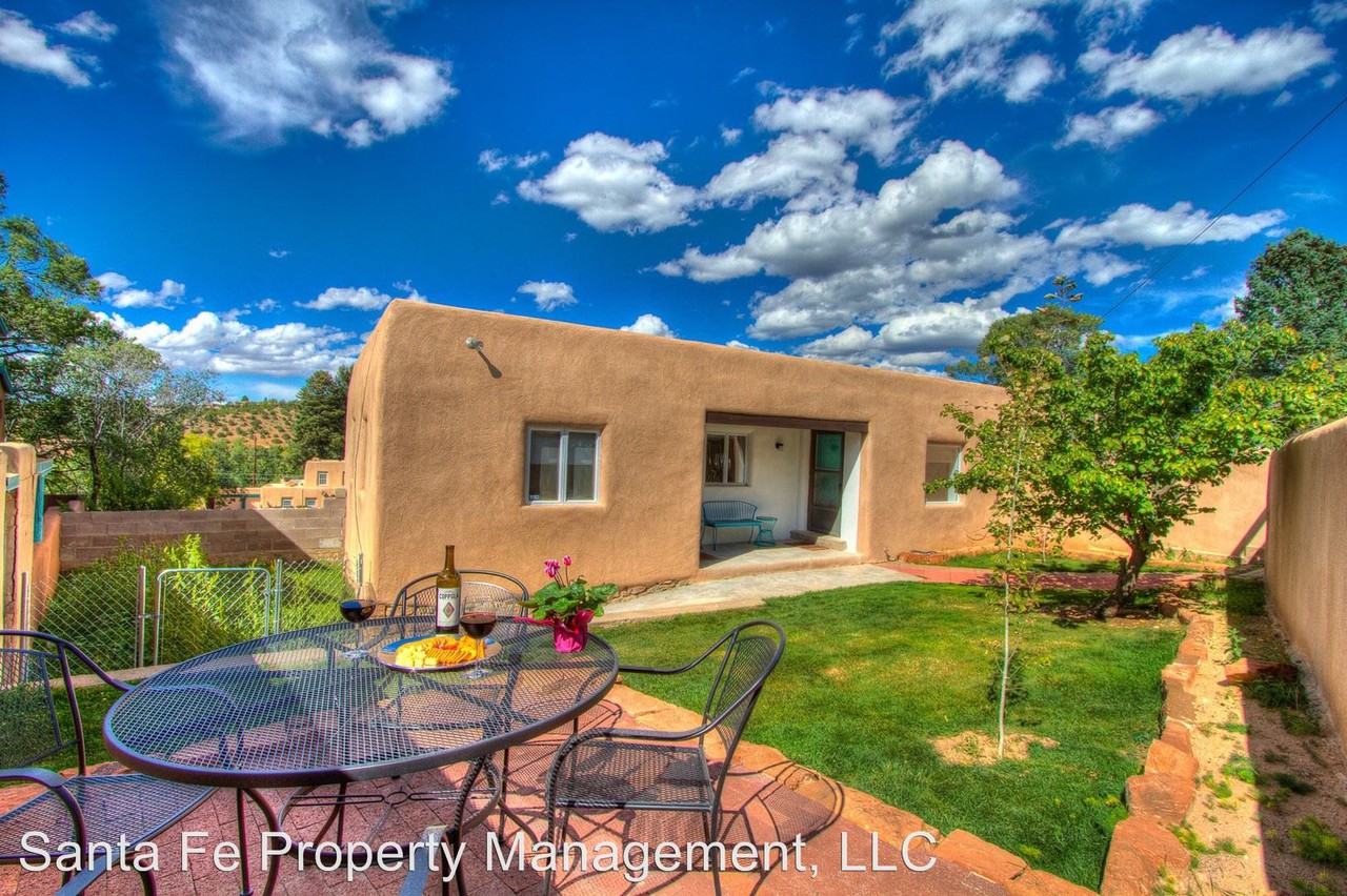 1131 Camino San Acacio - Photo 2 of 28