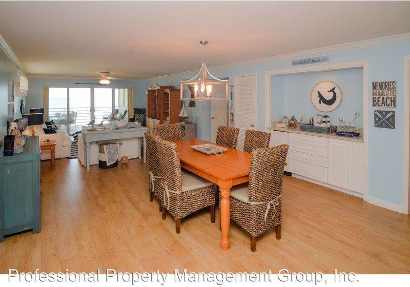 8444 Oceanside Dr - Photo 2 of 28