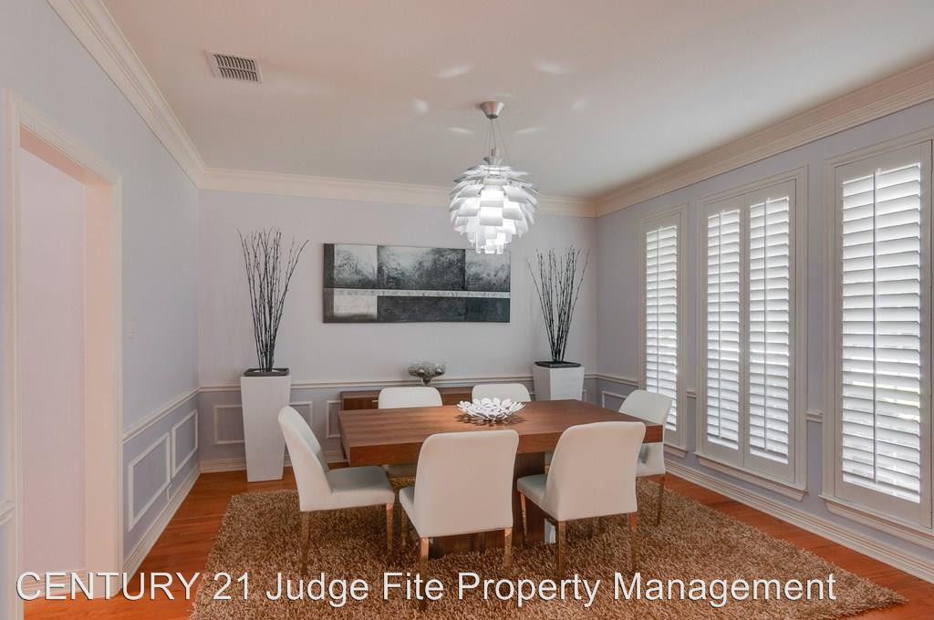 1706 Water Lily Dr - Photo 3 of 10