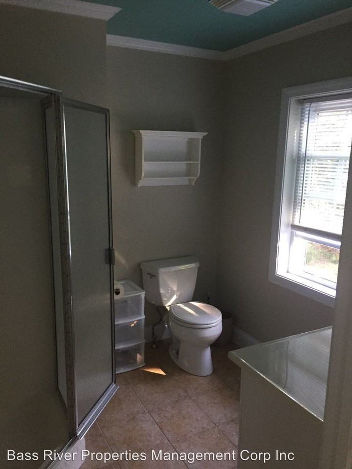 112 Moss Ln - Photo 3 of 7