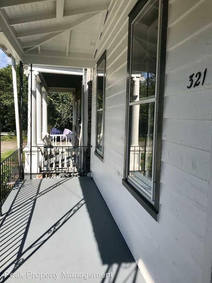 321 N 36th St - Photo 3 of 20