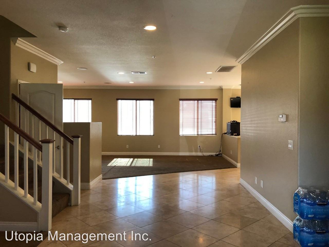 5981 Creekside Dr - Photo 2 of 39