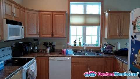 1355 Jadden Ln - Photo 3 of 18