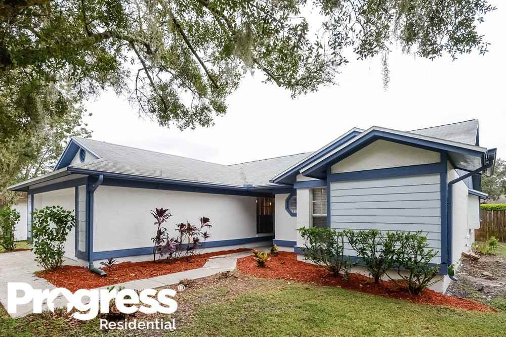 1711 Cobbler Dr - Photo 2 of 16