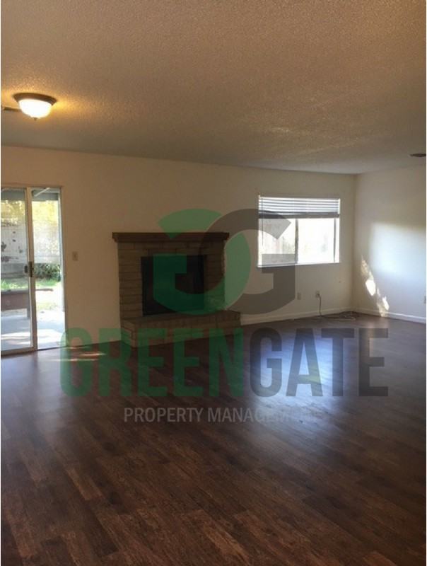 1538 Inyo Ave - Photo 3 of 22