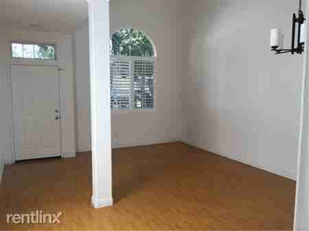 4 Mulholland Ct - Photo 2 of 29