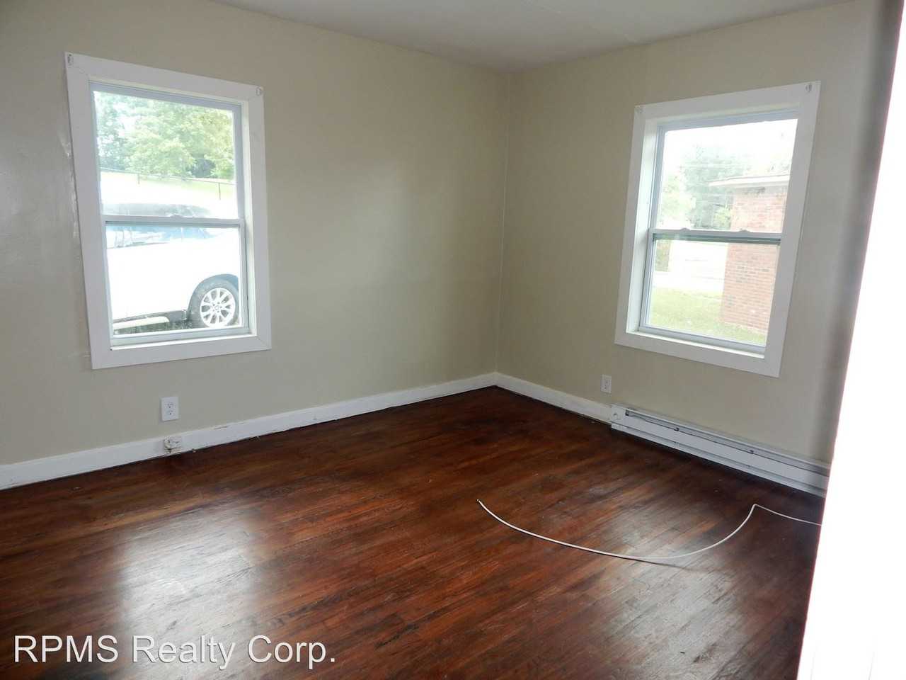 2021 Whittington St - Photo 3 of 7